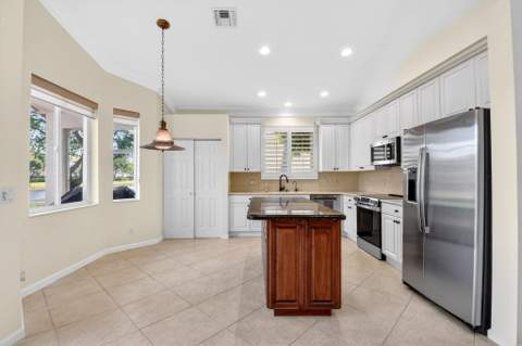 8706 Bellido Circle, Boynton Beach FL - photo 19 of 65
