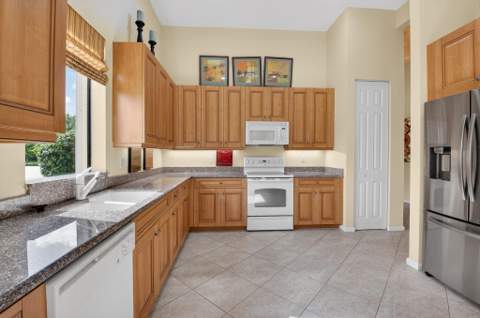 9571 Isles Cay Drive, Delray Beach FL - photo 15 of 73