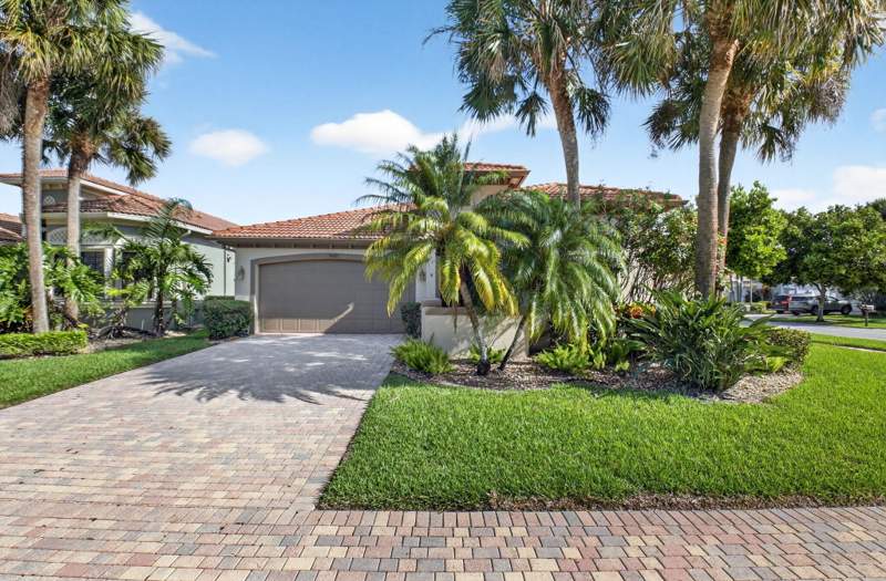 3 bedroom Single Family Residence at 9571 Isles Cay Drive, Four Seasons/Tivoli Isles, Delray Beach — photo 4