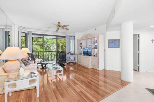 221 NE Plantation Road #316 home for sale in Plantation Club Villas Condo