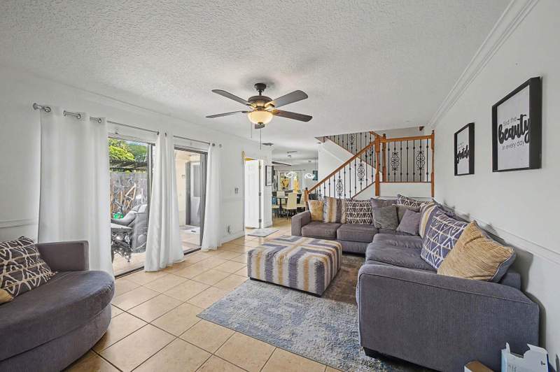 2 bedroom Townhouse at 149 Lake Arbor Drive, Lakewood Of Palm Springs, Palm Springs — photo 5