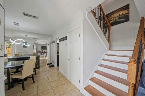 149 Lake Arbor Drive, Palm Springs FL - photo 17 of 37