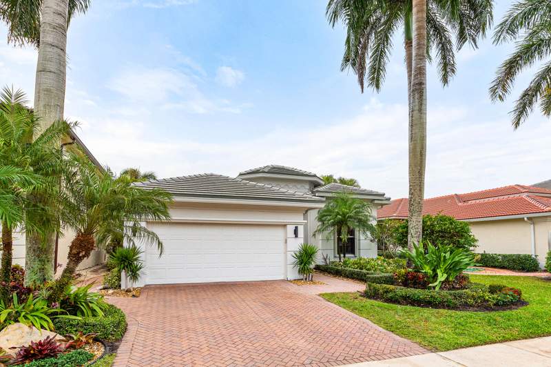 3 bedroom Single Family Residence at 15856 Double Eagle Trail, Mizner Country Club, Delray Beach — photo 3