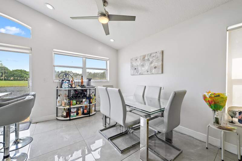 3 bedroom Single Family Residence at 8193 Pelican Harbour Drive, Balmoral Country Club Lacuna Pod C, Lake Worth — photo 4