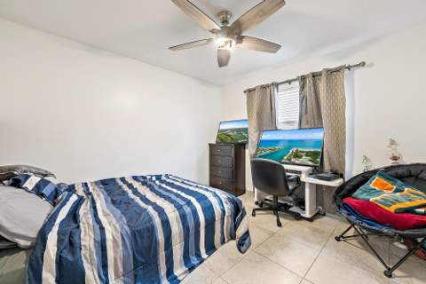 8193 Pelican Harbour Drive, Lake Worth FL - photo 17 of 23