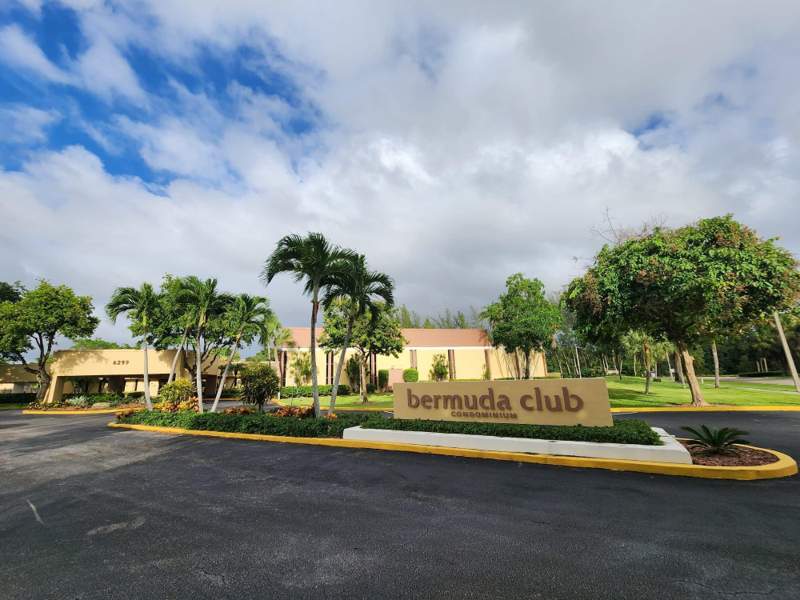 1 bedroom Condominium at 5851 NW 62nd Avenue #105, Bermuda Club Seven Condo, Tamarac — photo 2
