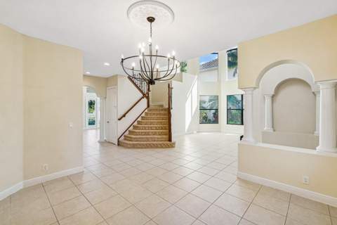 10509 Vignon Court, Wellington FL - photo 7 of 49