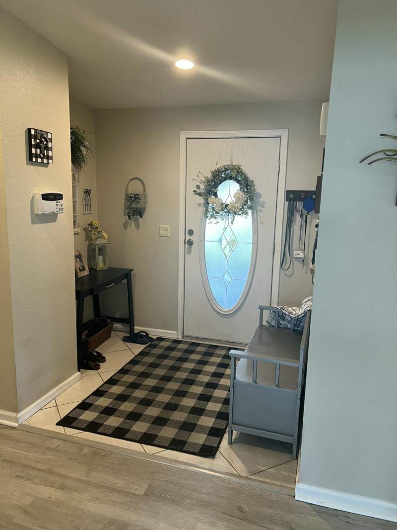 2 bedroom Manufactured Home at 3042 5 Iron Drive, Savannah Club (55+ Community), Port St. Lucie — photo 5