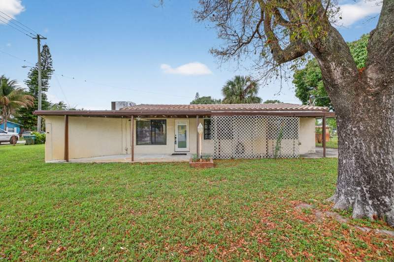 3 bedroom Single Family Residence at 4117 NW 5th Avenue, Prospect Gardens, Oakland Park — photo 2