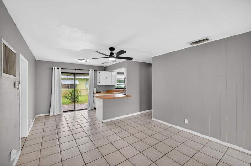 3 bedroom Single Family Residence at 4117 NW 5th Avenue, Prospect Gardens, Oakland Park — photo 4