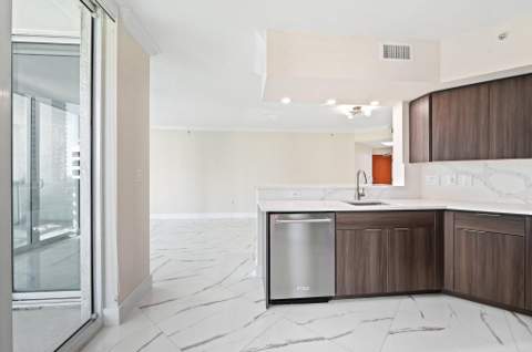 347 N New River Drive #1509, Fort Lauderdale FL - photo 9 of 42