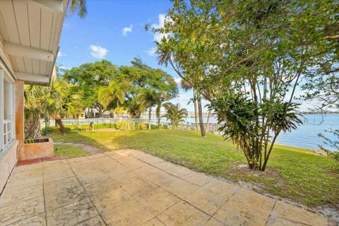 101 S Colorado Avenue, Stuart FL - photo 14 of 17