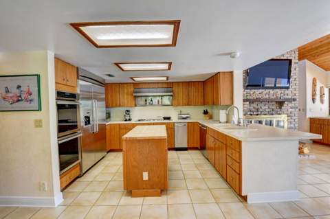 3110 Equestrian Drive, Boca Raton FL - photo 12 of 36