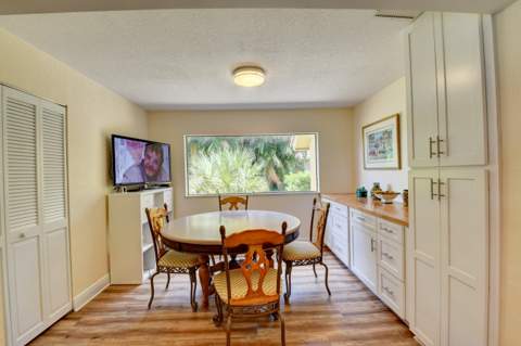 3110 Equestrian Drive, Boca Raton FL - photo 13 of 36