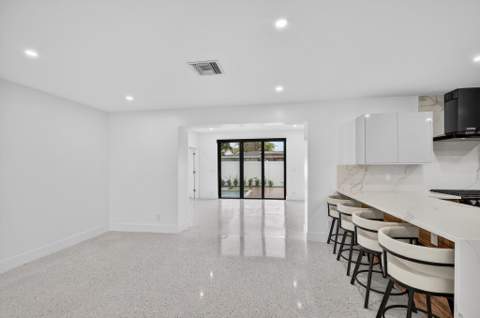 504 Flotilla Road, North Palm Beach FL - photo 12 of 52