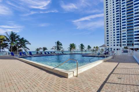 2301 S Ocean Drive #1408, Hollywood FL - photo 6 of 44