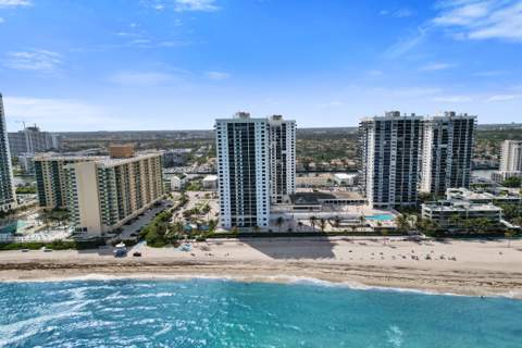 2301 S Ocean Drive #1408, Hollywood FL - photo 8 of 44