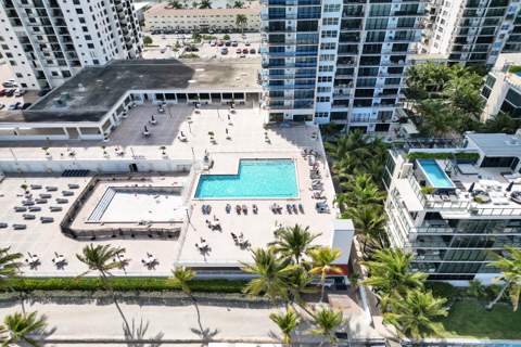 2301 S Ocean Drive #1408, Hollywood FL - photo 9 of 44