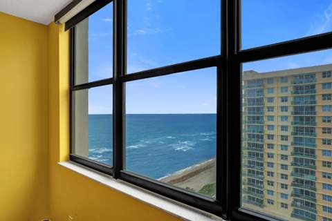 2301 S Ocean Drive #1408, Hollywood FL - photo 24 of 44