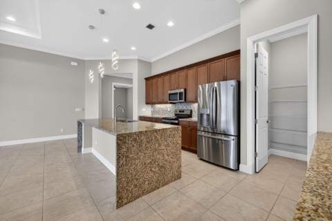 9318 SW Miracoli Way, Port St. Lucie FL - photo 22 of 83