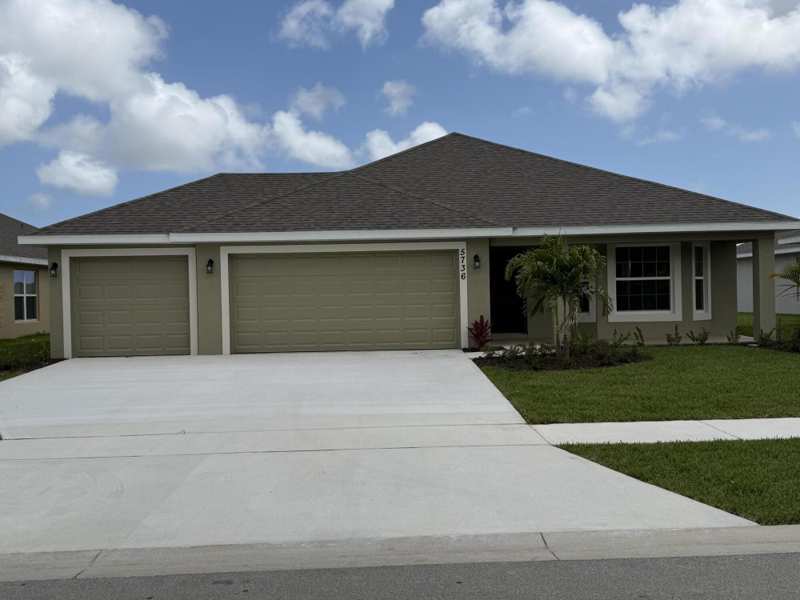 3 bedroom Single Family Residence at 5736 Waterstone Boulevard, Waterstone, Fort Pierce — photo 1