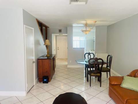 139 Sparrow Drive #2c, Royal Palm Beach FL - photo 7 of 22