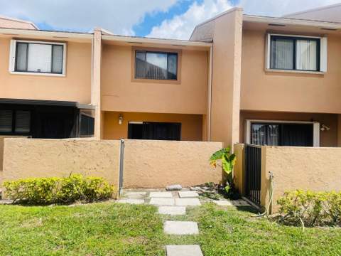 139 Sparrow Drive #2c, Royal Palm Beach FL - photo 21 of 22