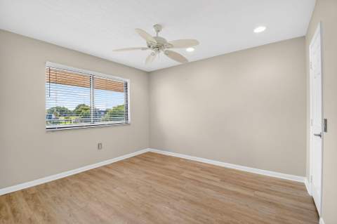 4248 Deste Court #304, Lake Worth FL - photo 14 of 42