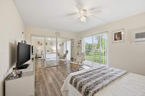 314 Brighton #H, Boca Raton FL - photo 13 of 21