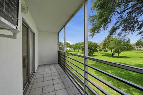 314 Brighton #H, Boca Raton FL - photo 16 of 21