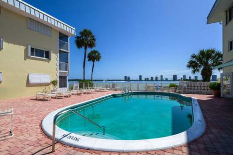 101 Doolen Court #307, North Palm Beach FL - photo 11 of 48