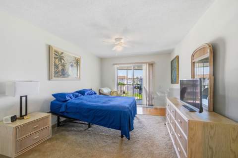 101 Doolen Court #307, North Palm Beach FL - photo 8 of 48