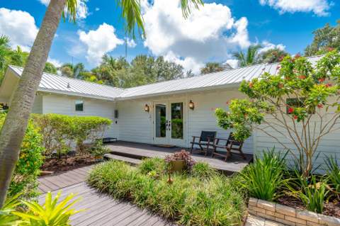 547 SW Riverview Street, Stuart FL - photo 23 of 62