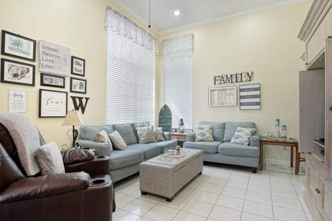2987 Conifer Drive, Fort Pierce FL - photo 8 of 38