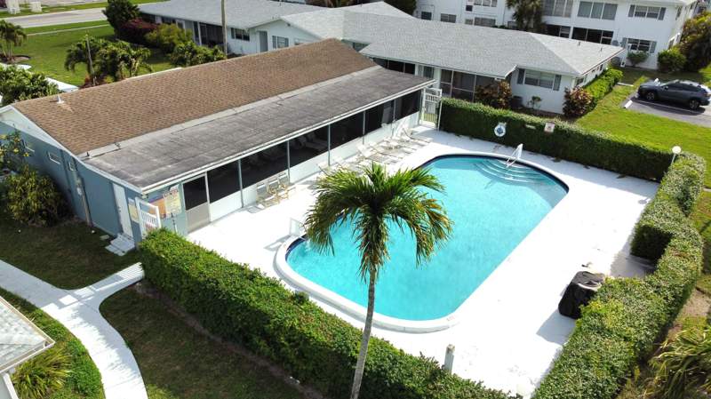 2 bedroom Condominium at 6560 Winfield Boulevard #102, Winfield Gardens South Condo, Margate — photo 3