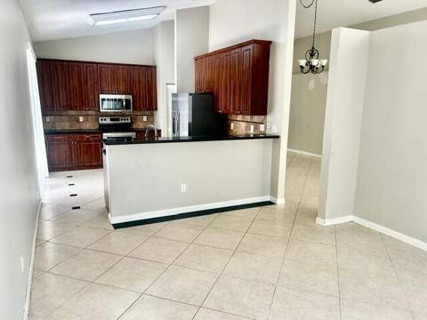 7584 Thornlee Drive, Greenacres FL - photo 18 of 31