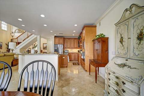 881 SE Saint Lucie Boulevard, Stuart FL - photo 10 of 52