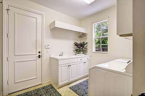 881 SE Saint Lucie Boulevard, Stuart FL - photo 13 of 52