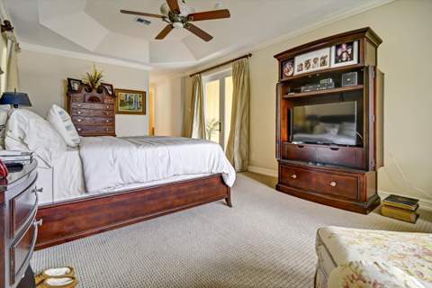 881 SE Saint Lucie Boulevard, Stuart FL - photo 24 of 52