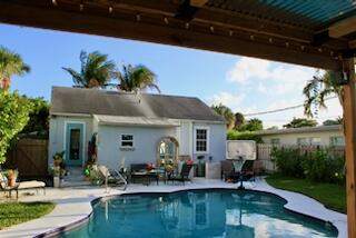 2 bedroom Single Family Residence at 237 Wenonah Place, Wenonah Place, West Palm Beach — photo 3