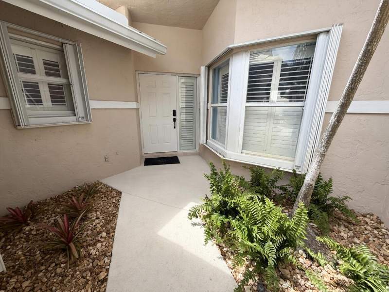 3 bedroom Villa at 2424 SW Foxpoint Trail, Martin Downs Plat No 29 (Aka Monarch Country Club), Palm City — photo 4