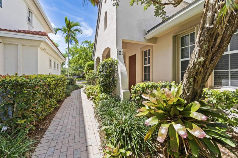 2 bedroom Condominium at 161 Evergrene Parkway, Mansions At Evergrene West Condo, Palm Beach Gardens — photo 2