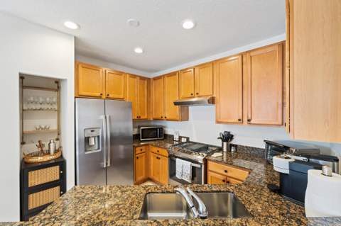 161 Evergrene Parkway, Palm Beach Gardens FL - photo 9 of 45