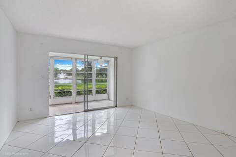 2305 Lucaya Lane #G1, Coconut Creek FL - photo 7 of 16