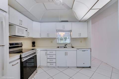 2305 Lucaya Lane #G1, Coconut Creek FL - photo 15 of 16