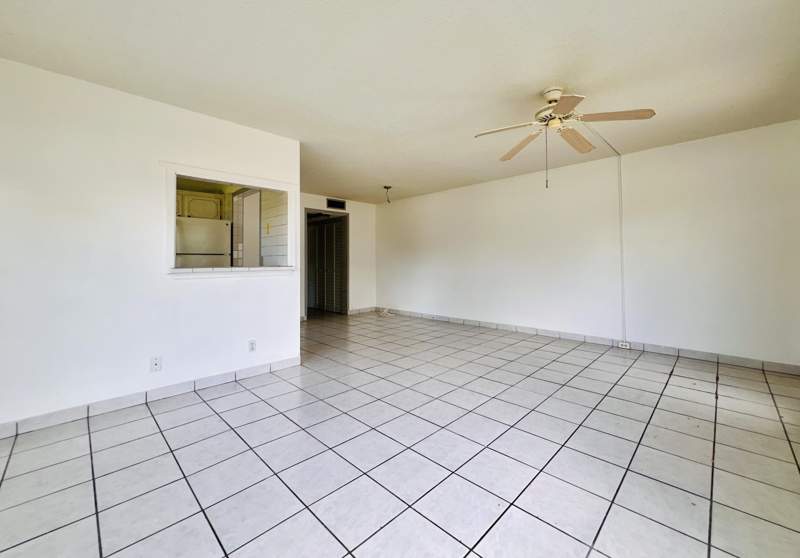 1 bedroom Condominium at 141 Sussex H, Century Village - Sussex Condo, West Palm Beach — photo 3