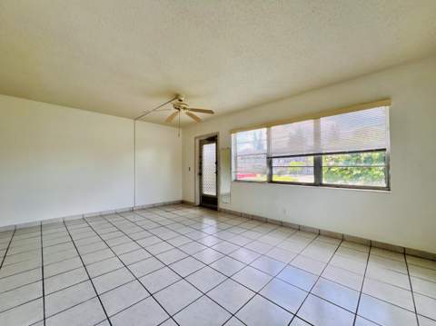 141 Sussex H, West Palm Beach FL - photo 6 of 18