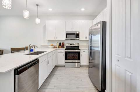 7017 Peters Lane, Delray Beach FL - photo 24 of 75