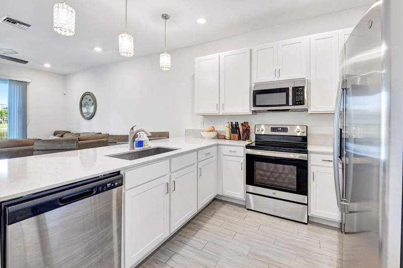 3 bedroom Villa at 7017 Peters Lane, Avalon Trails At Villages Of Oriole Pud, Delray Beach — photo 3