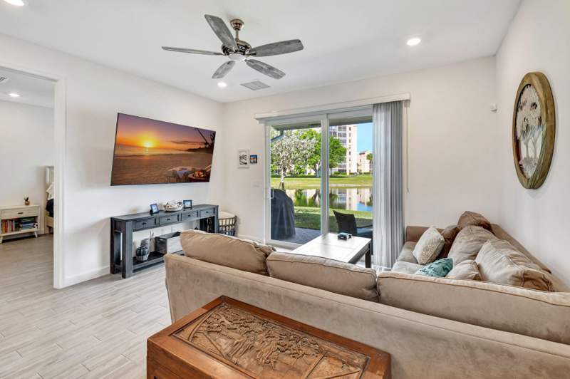 3 bedroom Villa at 7017 Peters Lane, Avalon Trails At Villages Of Oriole Pud, Delray Beach — photo 4